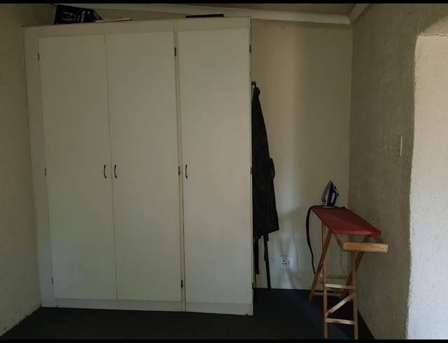 1 bed property to rent in SUNNYSIDE